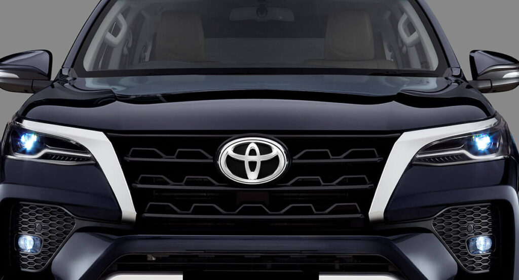 Toyota Fortuner Legender Mild Hybrid